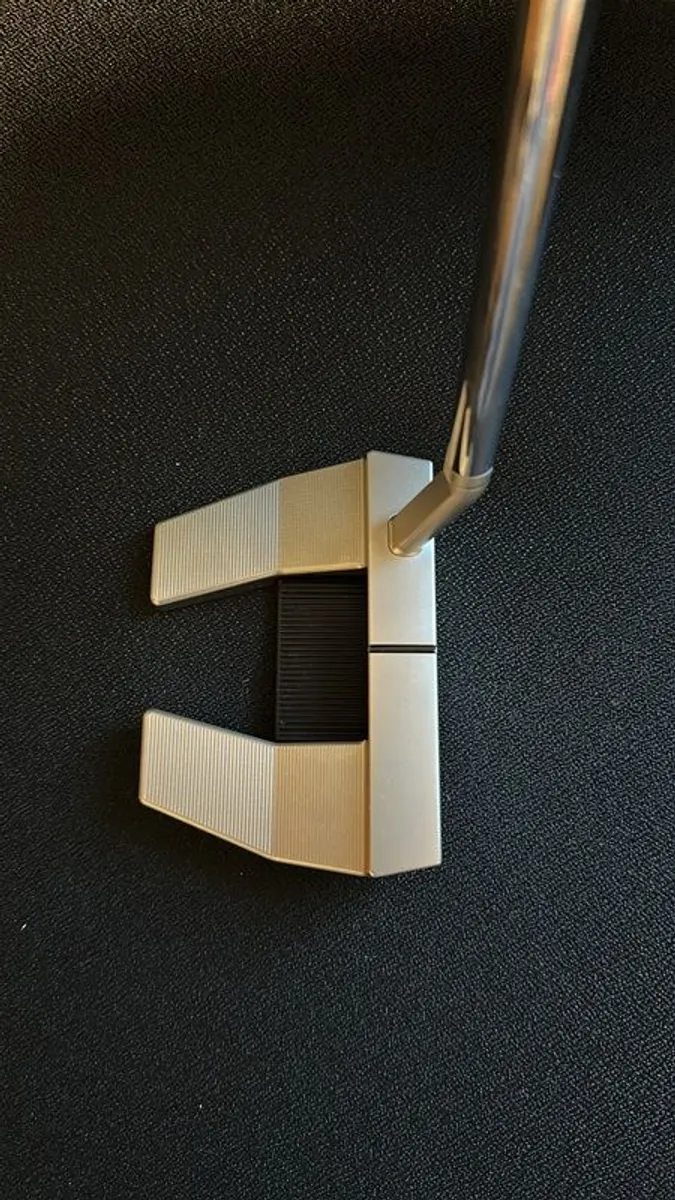 Scotty Cameron Phantom 5.5 34" - Image 3