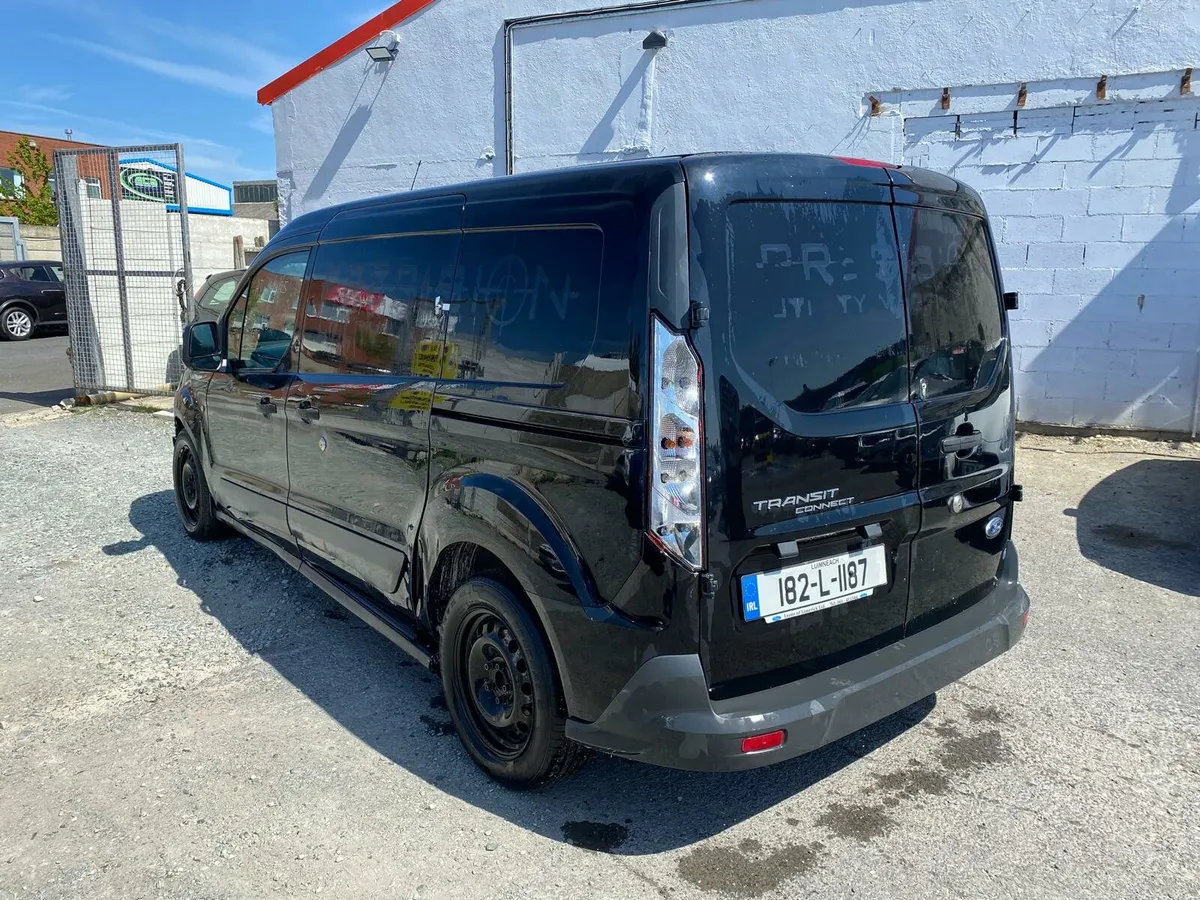 Ford Transit connect  2018 front damage - Image 1