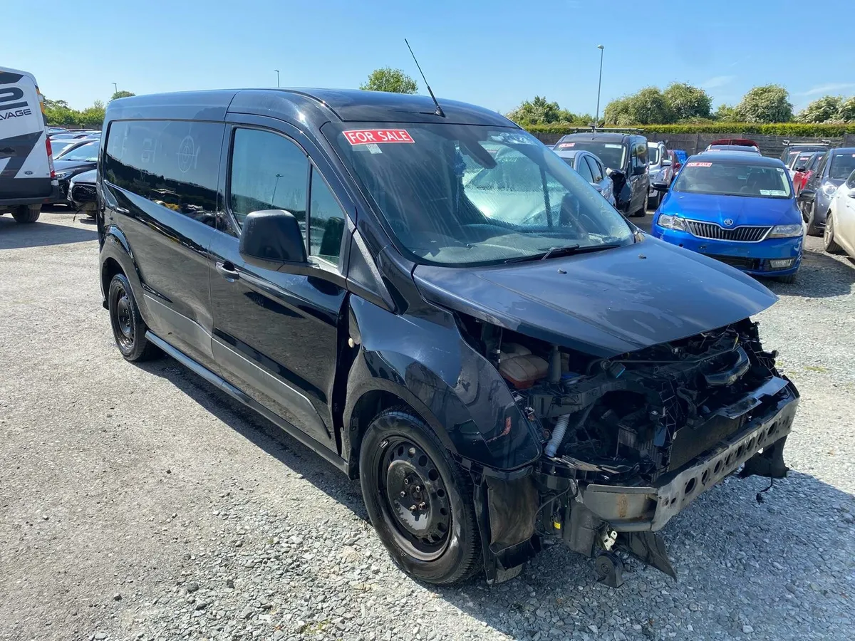 Ford Transit connect  2018 front damage €2,950 - Image 1
