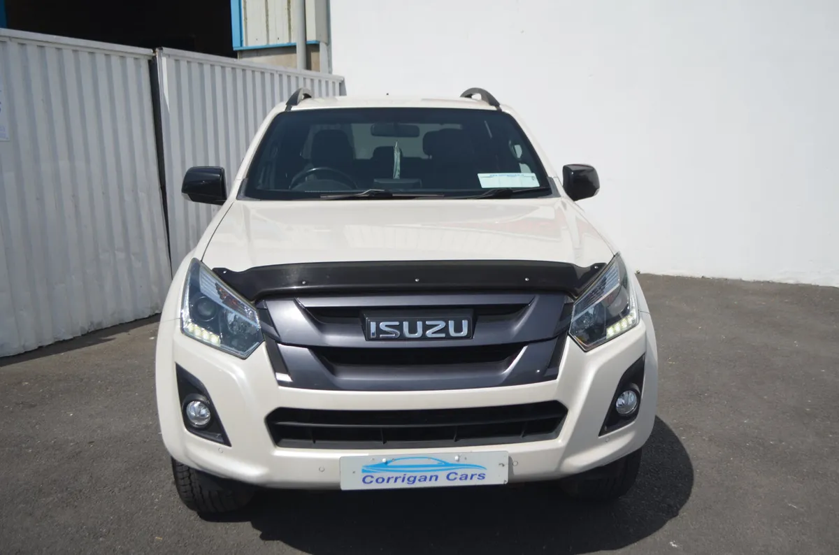 TOP SPEC LOW MILEAGE BLADE-PRICE INCLS VAT - Image 4