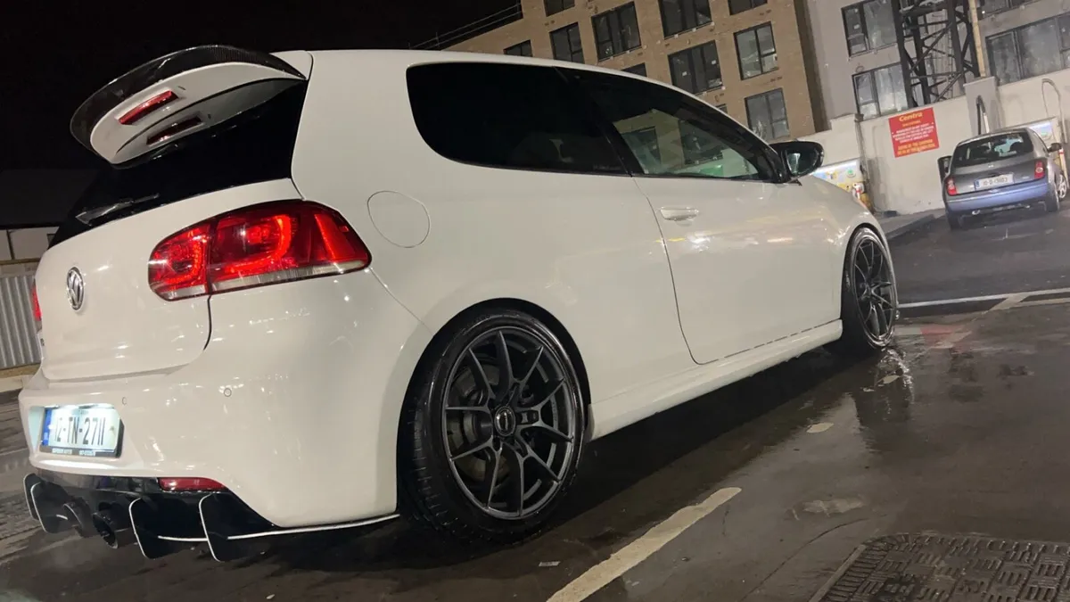 MK6 Golf R - Image 2
