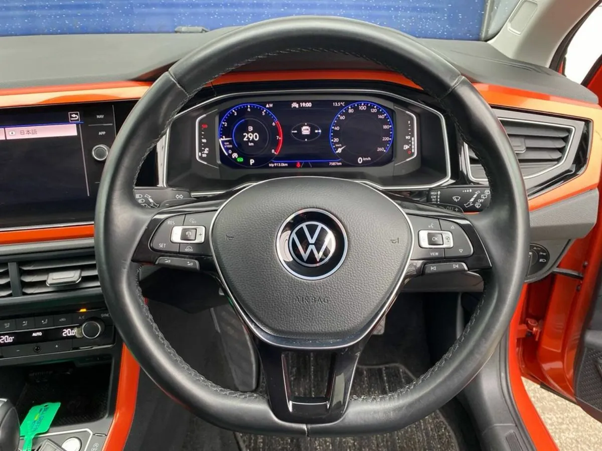 Volkswagen Polo 1.0 TSI HIGHLINE AUTO // DIGITAL C - Image 4