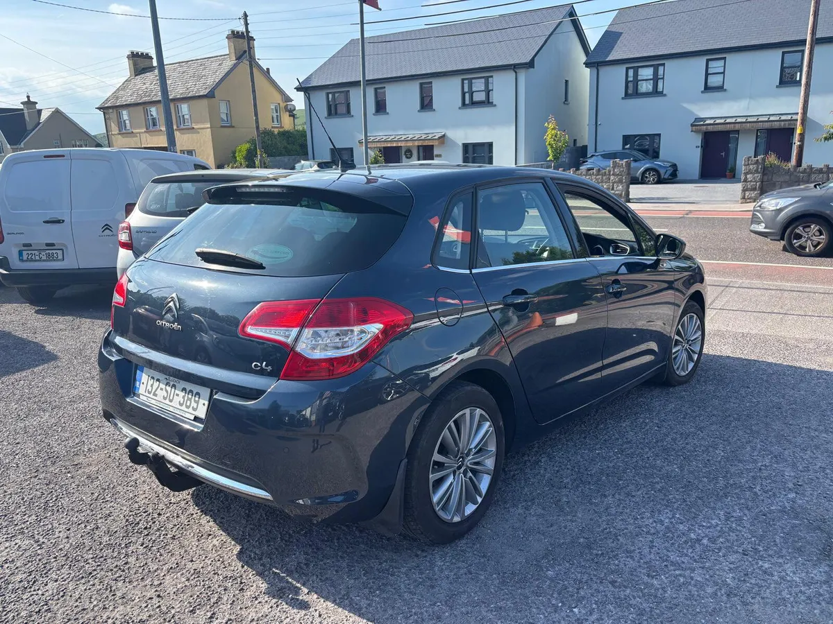 Citroen C4 2013  1.6  HDI  VERY  ECONOMICAL  CAR - Image 2