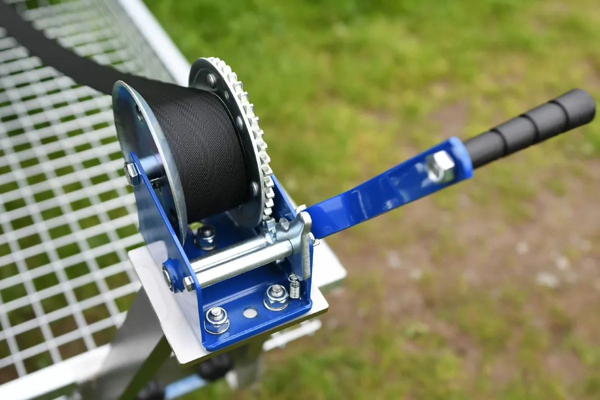 Attachable bracket made of stainless steel 1.4301 - Image 2