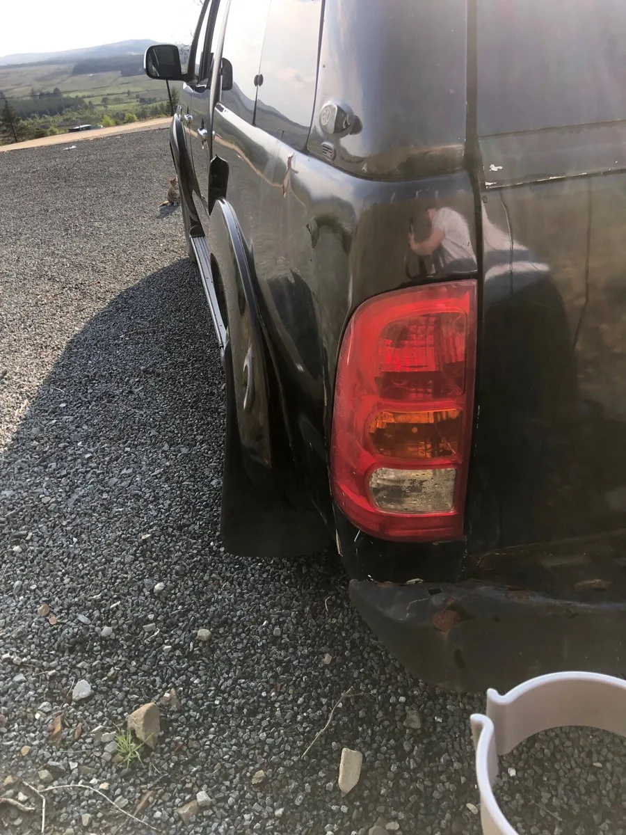 Toyota hilux - Image 4