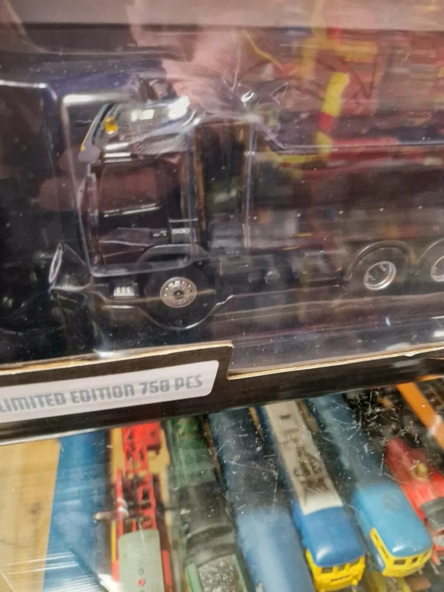 Corgi Motorart Volvo Tipper Truck 1.50 - Image 2