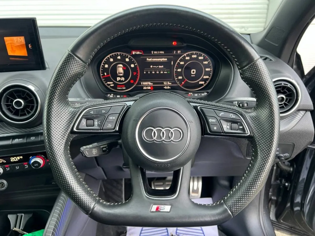 Audi Q2 1ST EDITION S-LINE 1.4 TFSI AUTO // HEATED - Image 4
