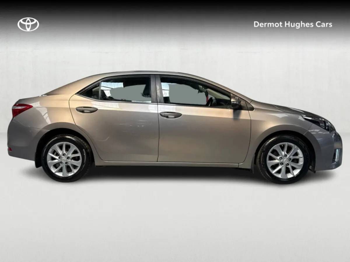 Toyota Corolla 1.4 D-4D LUNA 4DR - Image 3