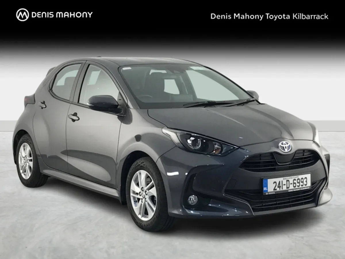 Toyota Yaris HYBRID LUNA - Image 1