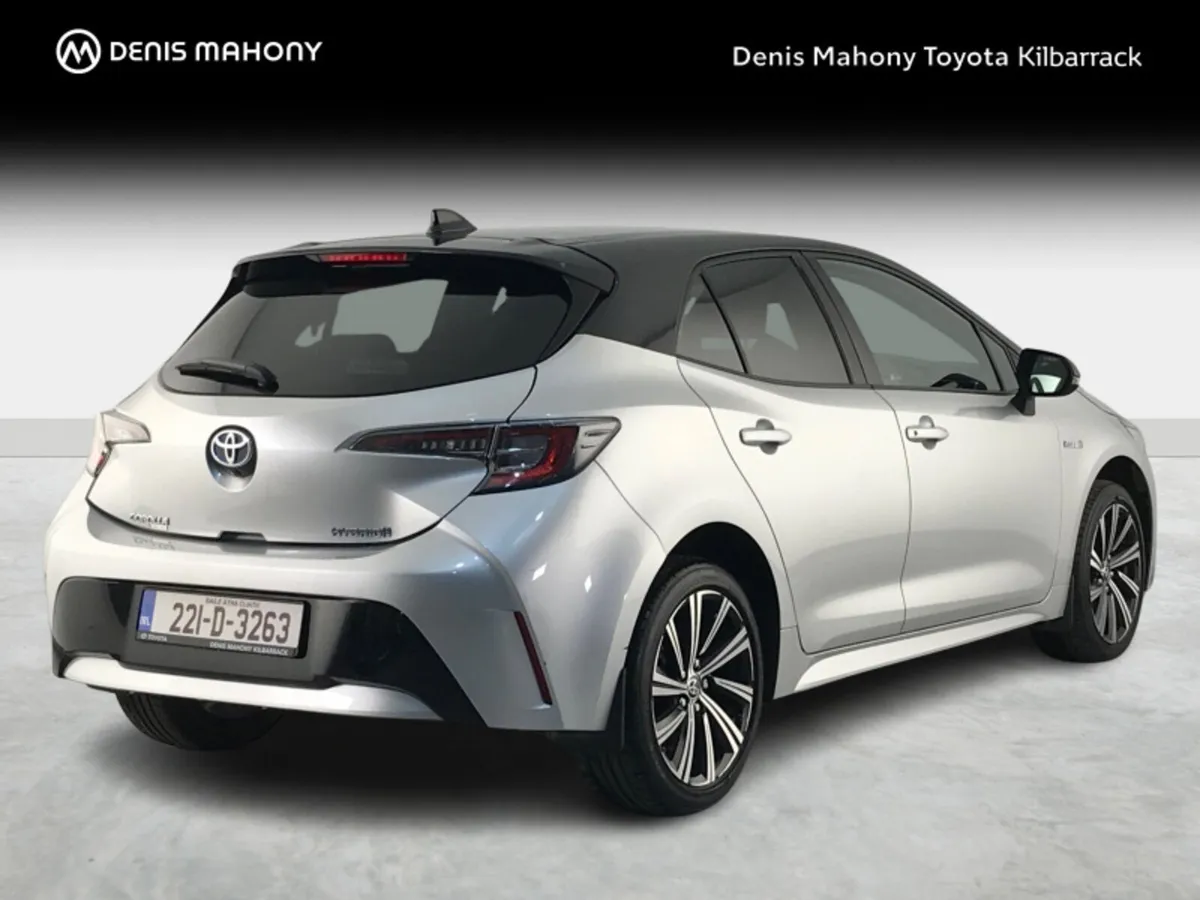 Toyota Corolla Corolla Hybrid L/Sport HB - Image 2