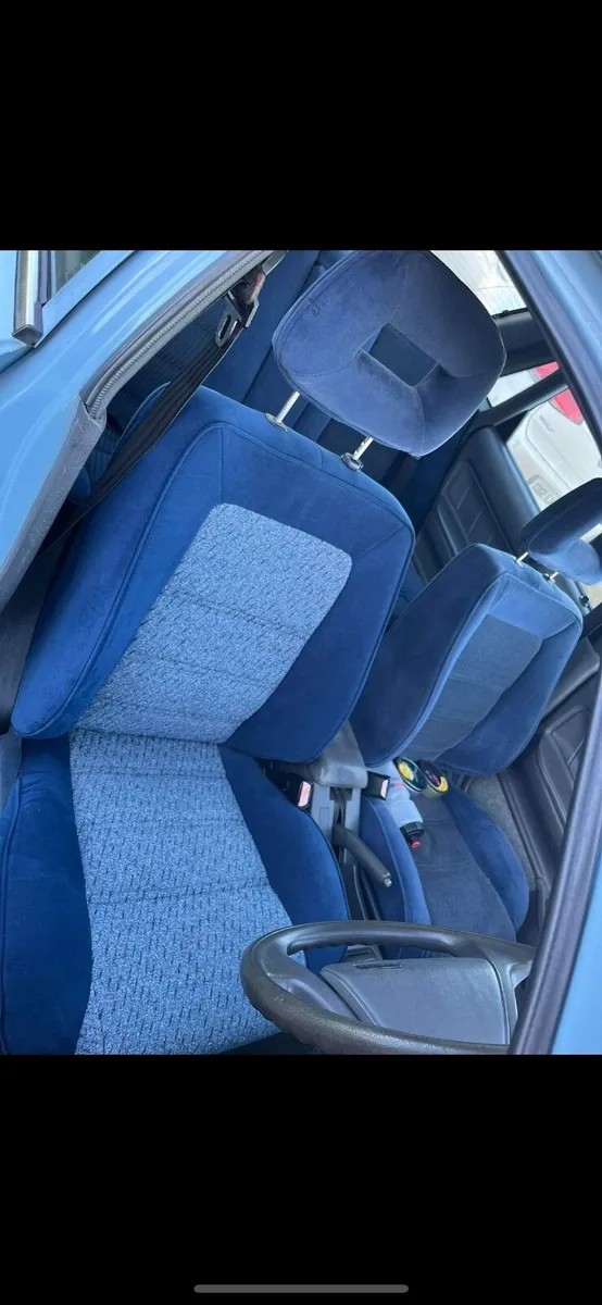 Toyota Camry 1991 - Image 2