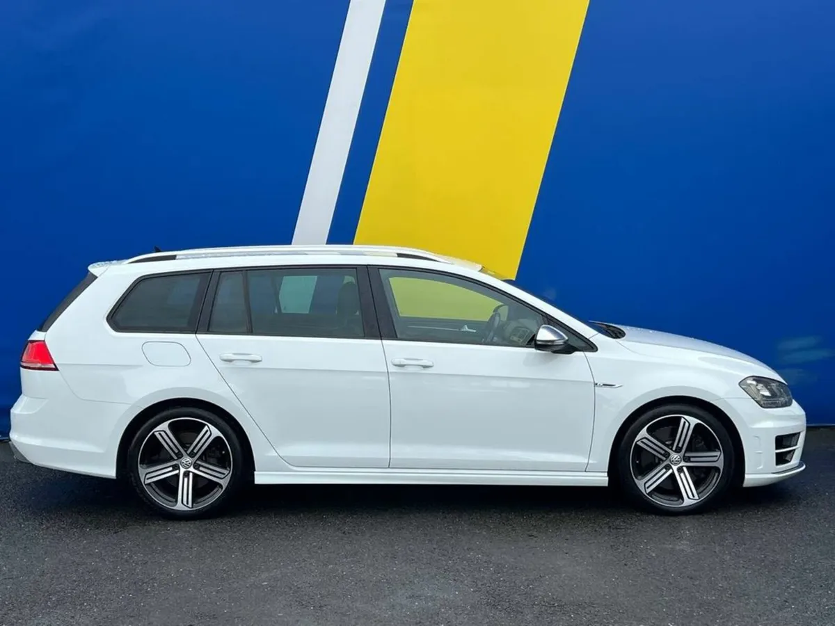 Volkswagen Golf R VARIANT 4MOTION 2.0 TSI AUTO // - Image 2