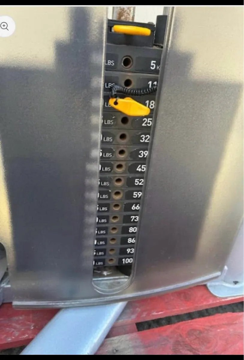 Precor lat pulldown - Image 4