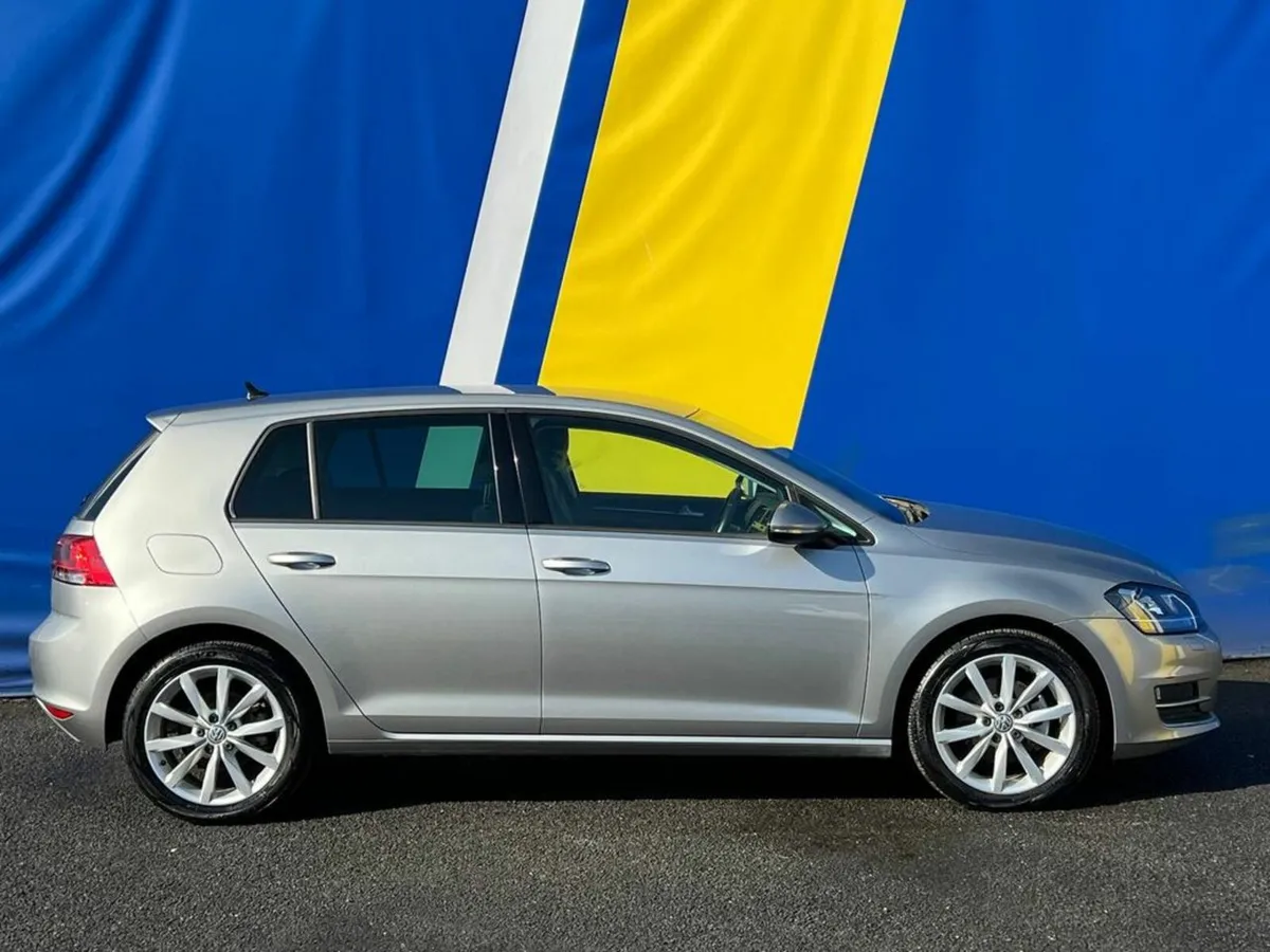 Volkswagen Golf HIGHLINE 1.4 TSI AUTO // VERY LOW - Image 2