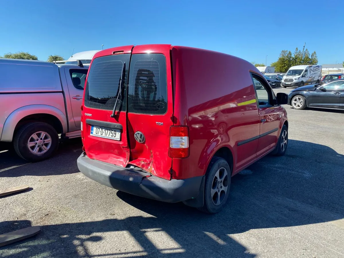 Vw caddy 2007 rear damage Driving - Image 1