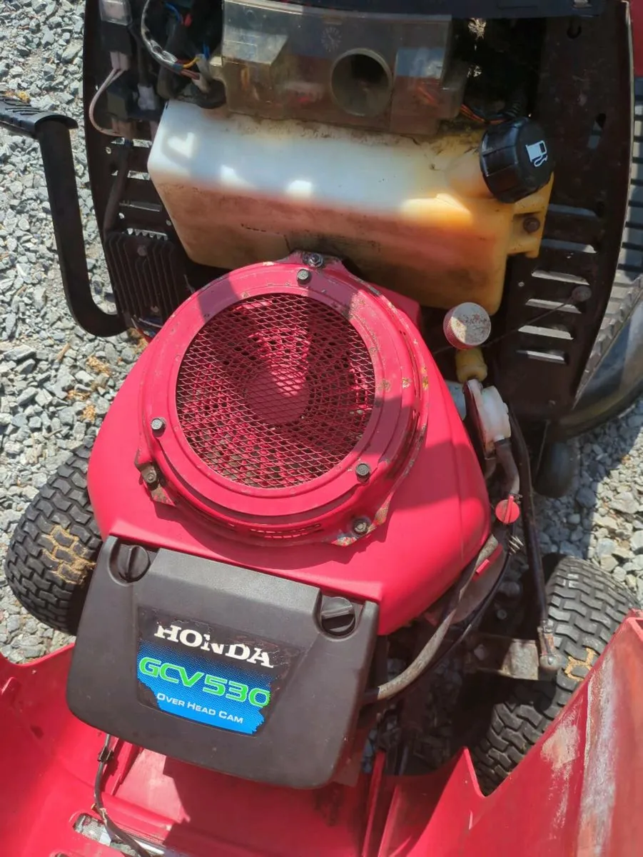 Ride on lawnmower - Image 4
