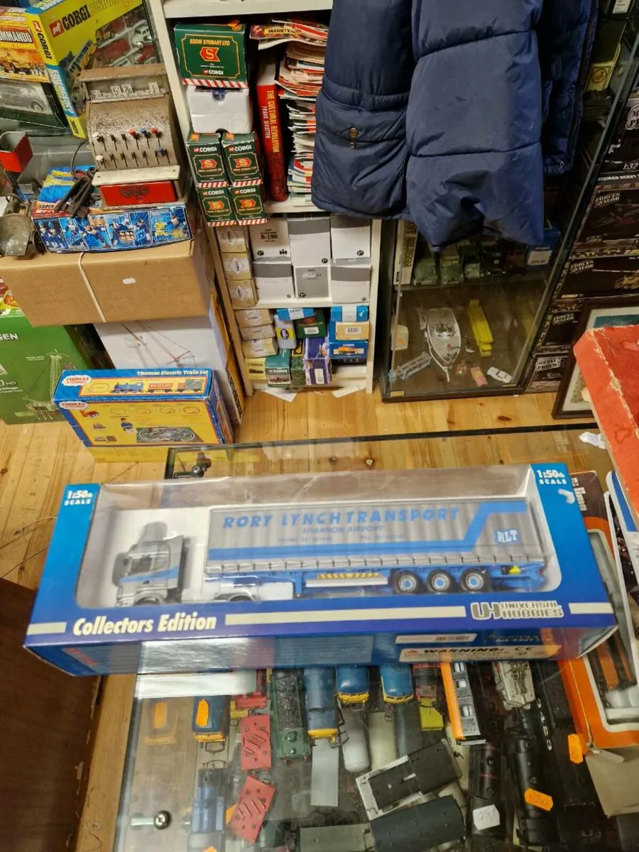Corgi Universal Hobbies Rory Lynch Transport - Image 1