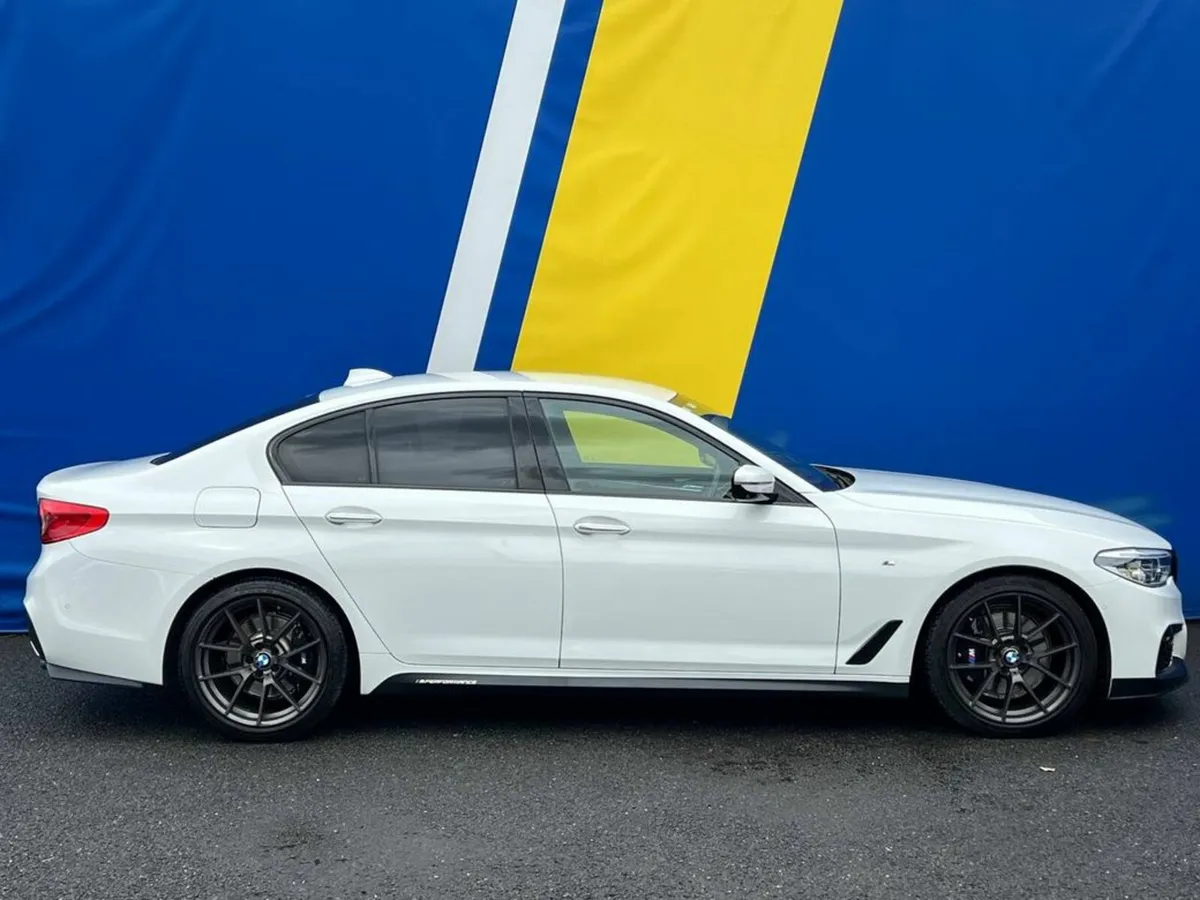 BMW 5-Series 523d M-SPORT 2.0 AUTO // M PERFORMANC - Image 2
