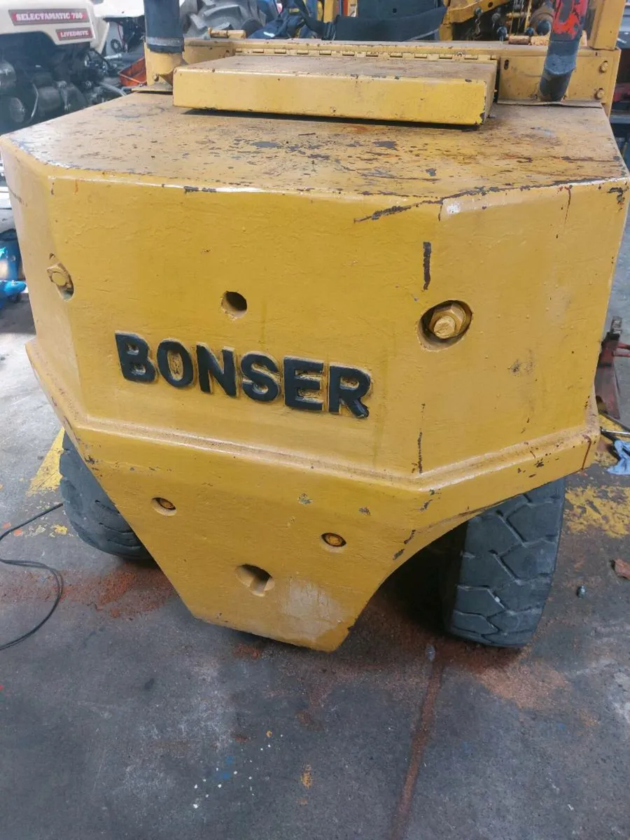 Bonser  forklift - Image 3