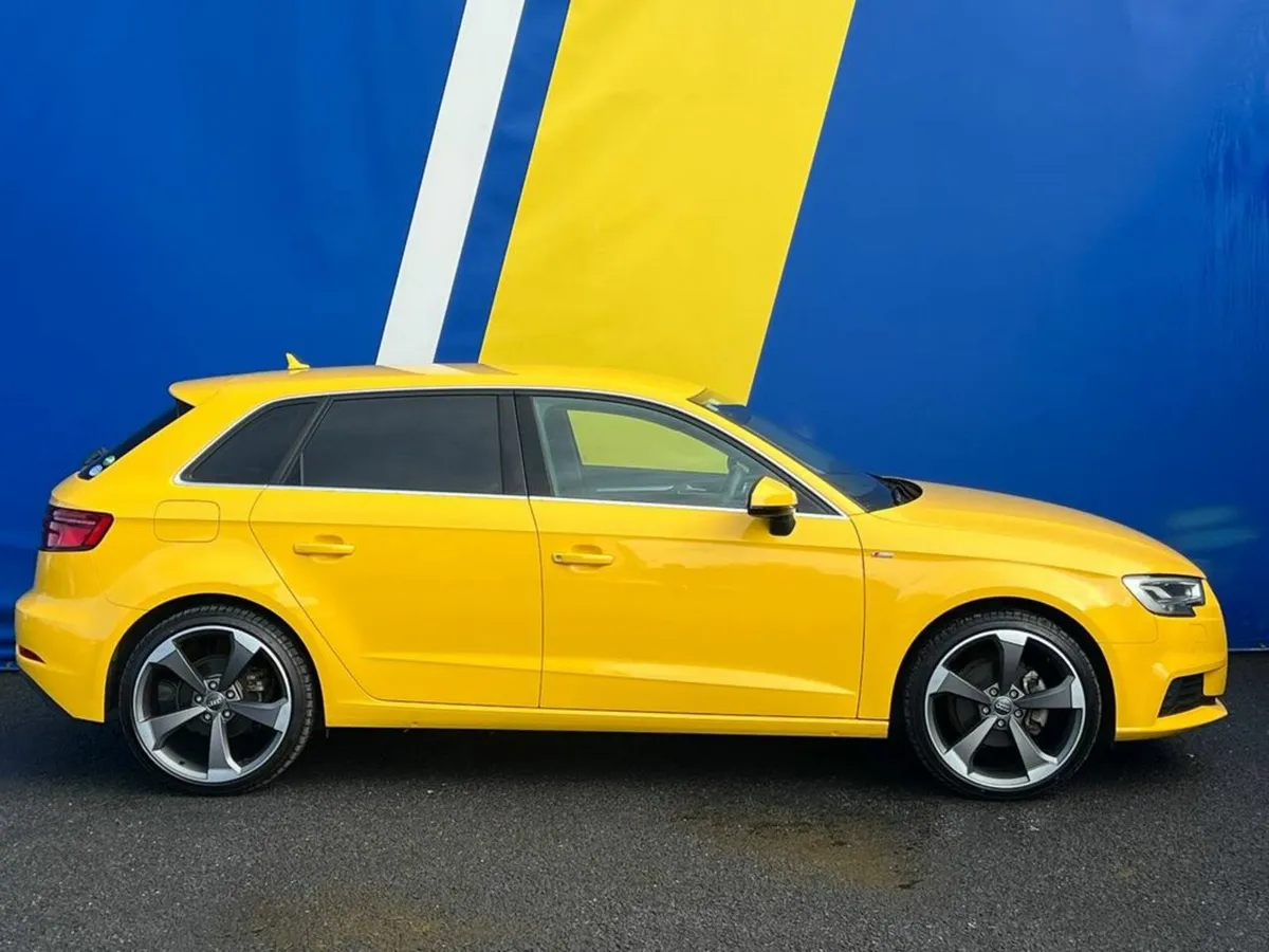 Audi A3 S-LINE PACK 1.4 TFSI AUTO // VERY LOW MILE - Image 2