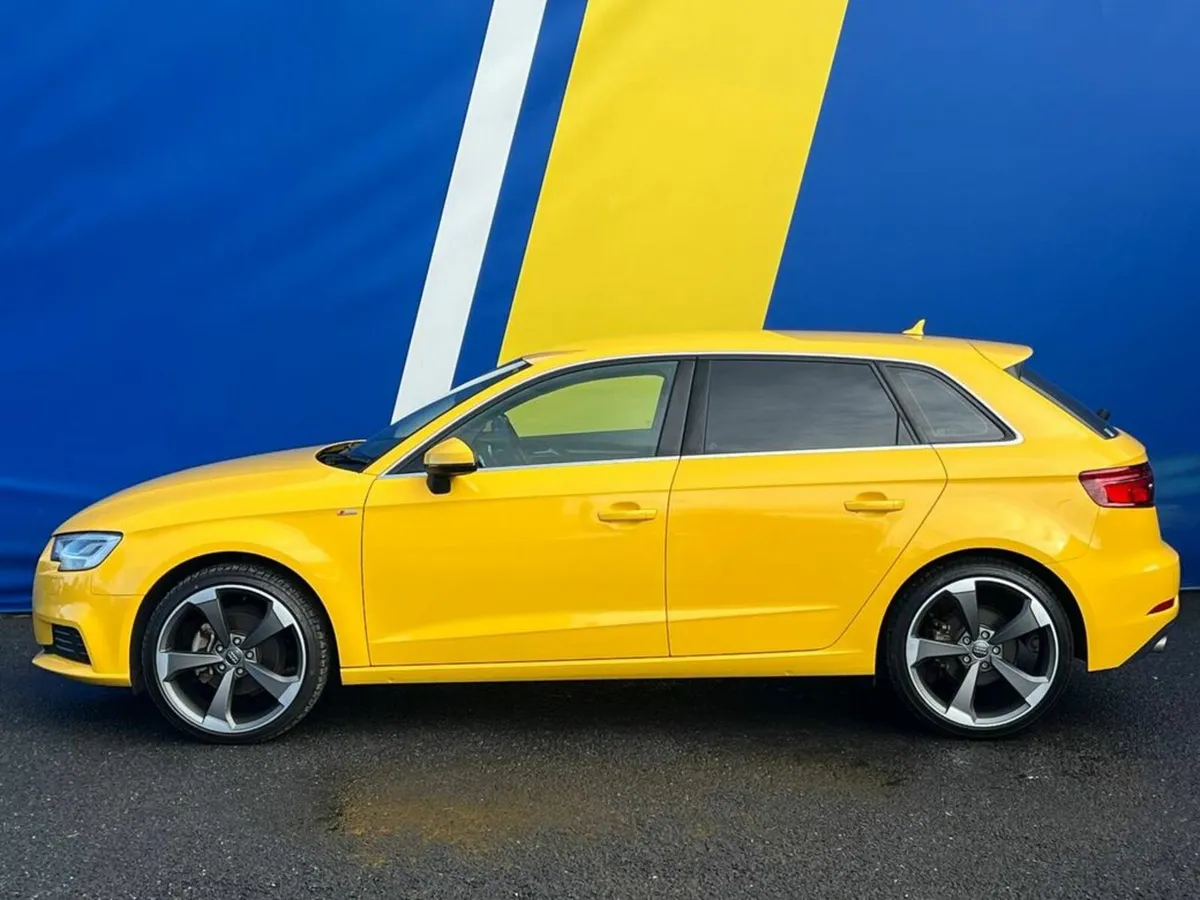 Audi A3 S-LINE PACK 1.4 TFSI AUTO // VERY LOW MILE - Image 3