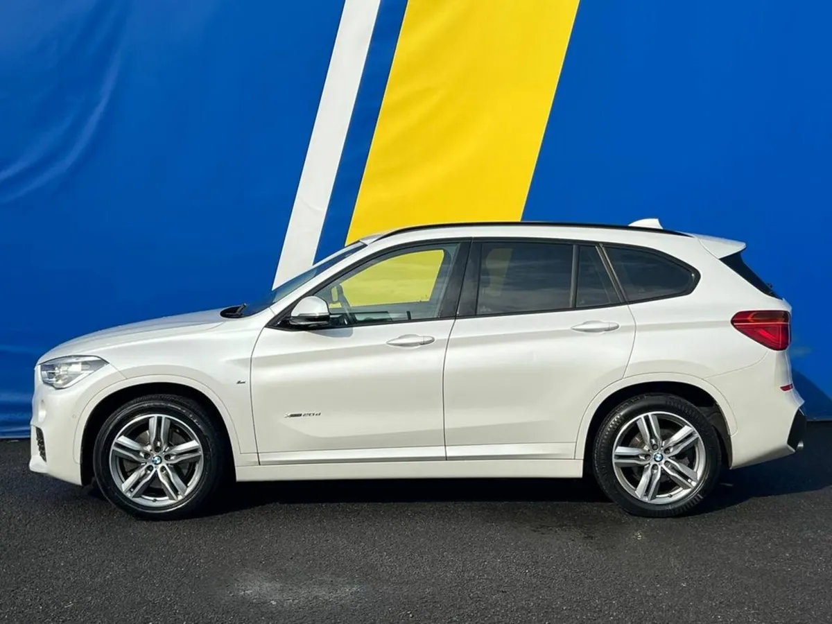 BMW X1 XDRIVE20D M-SPORT AUTO // HEATED M-SPORT SE - Image 3