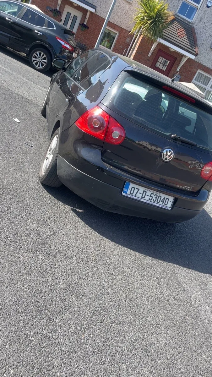 Car - Image 4