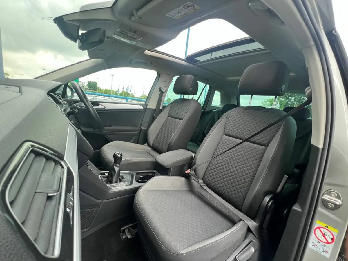 Volkswagen Tiguan COMFORTLINE 2.0 TDI // OPENING P - Image 2