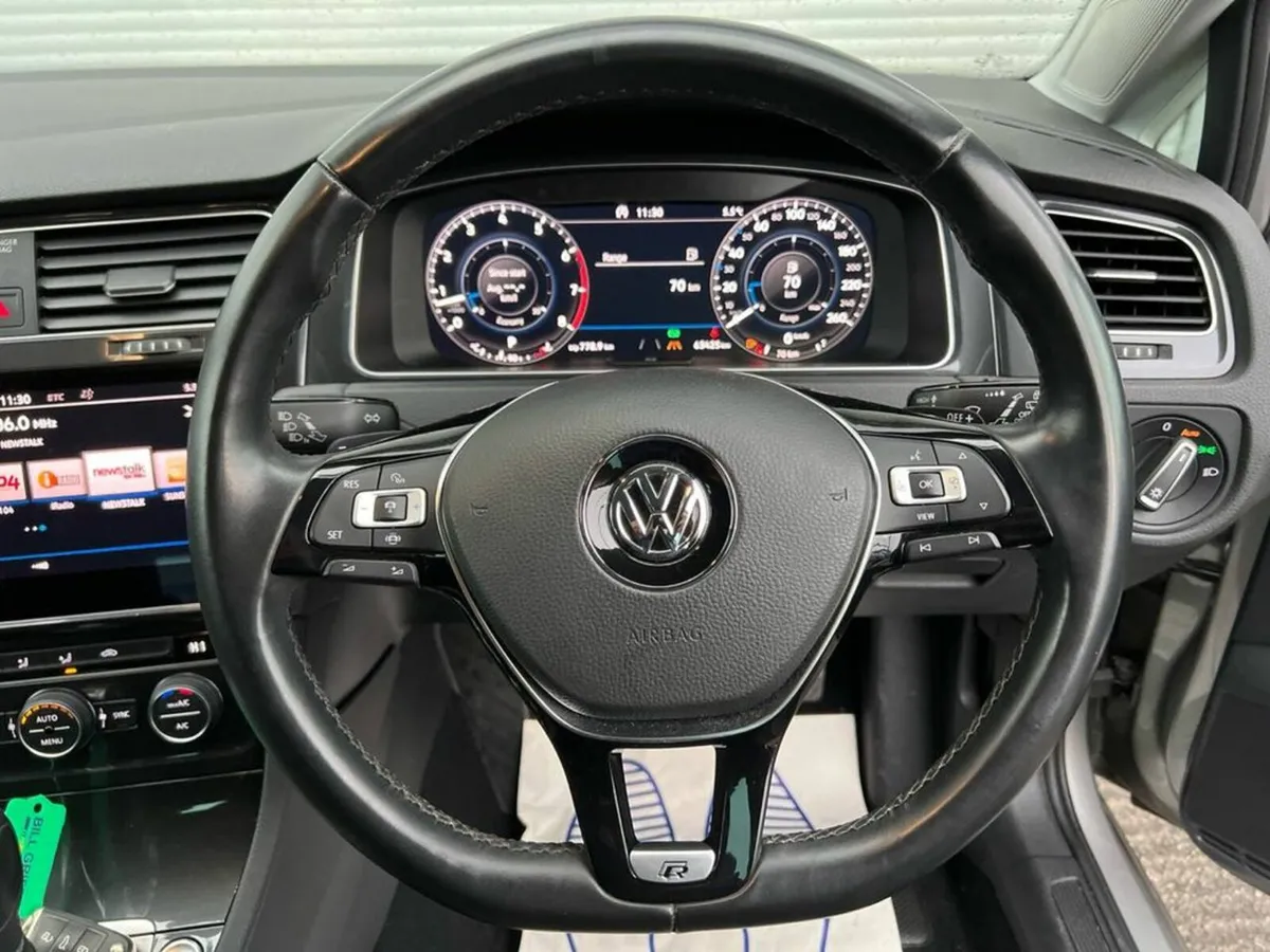 Volkswagen Golf 1.2 TSI COMFORTLINE MEISTER SPEC A - Image 4