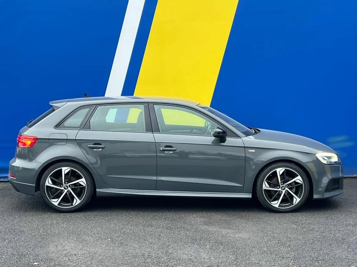 Audi A3 S-LINE 1.4 TFSI AUTO // BLACK STYLING // 1 - Image 2
