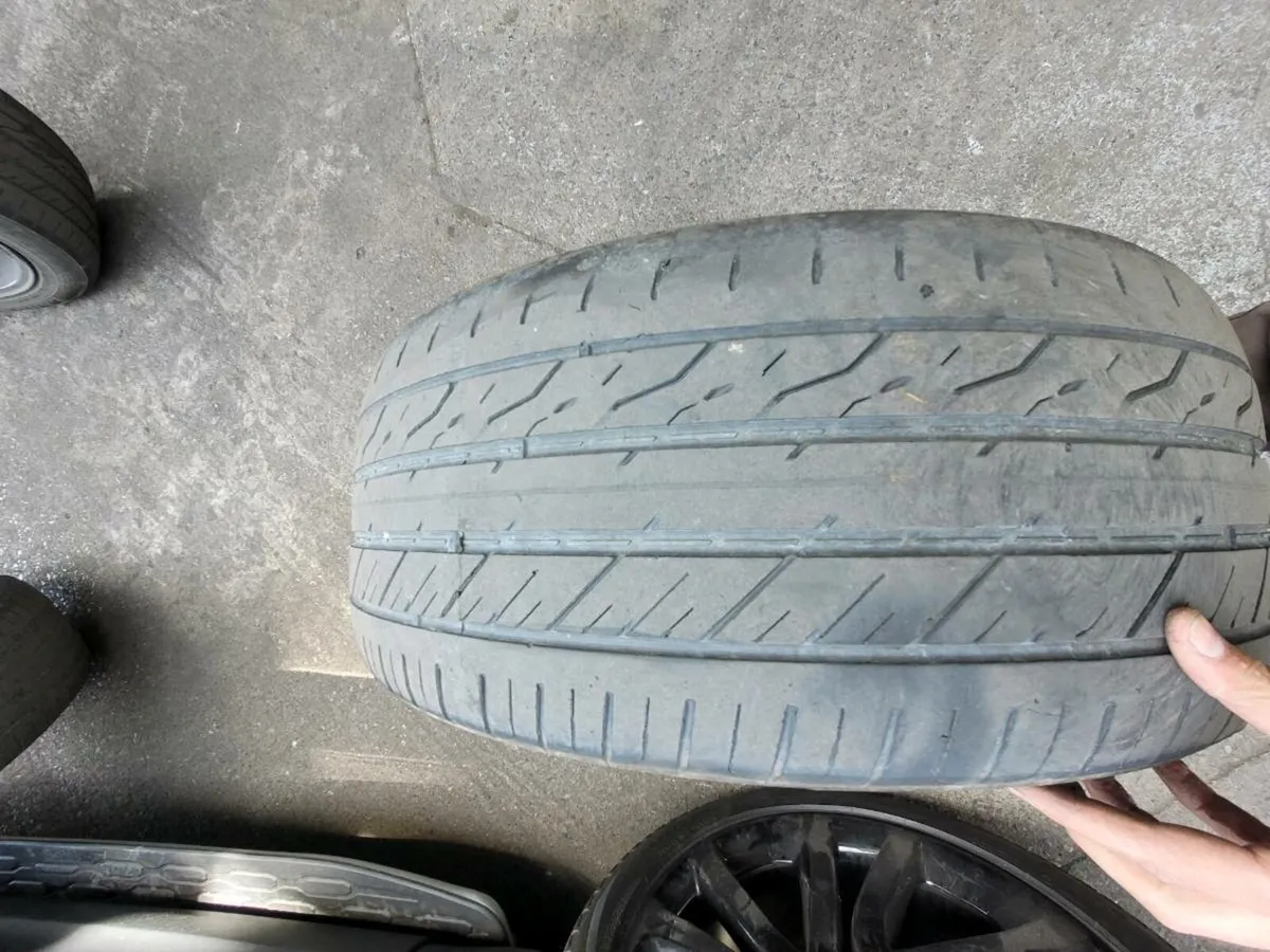 Land Rover Discovery 5 Alloy Wheels 21" Inch. - Image 4