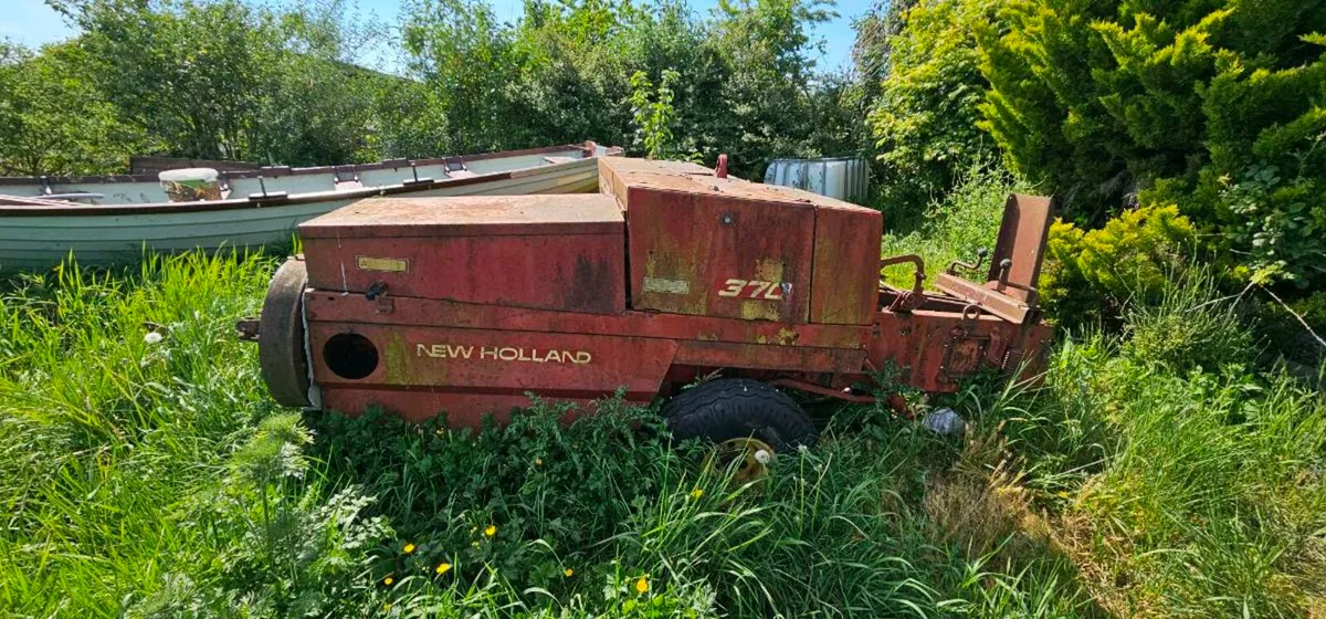 New Holland bailer vicon - Image 1