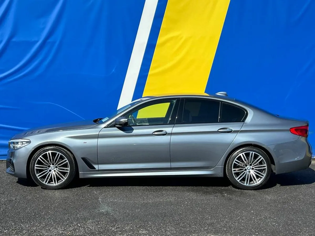 BMW 5-Series 523d M-SPORT 2.0 AUTO // VERY LOW MIL - Image 3