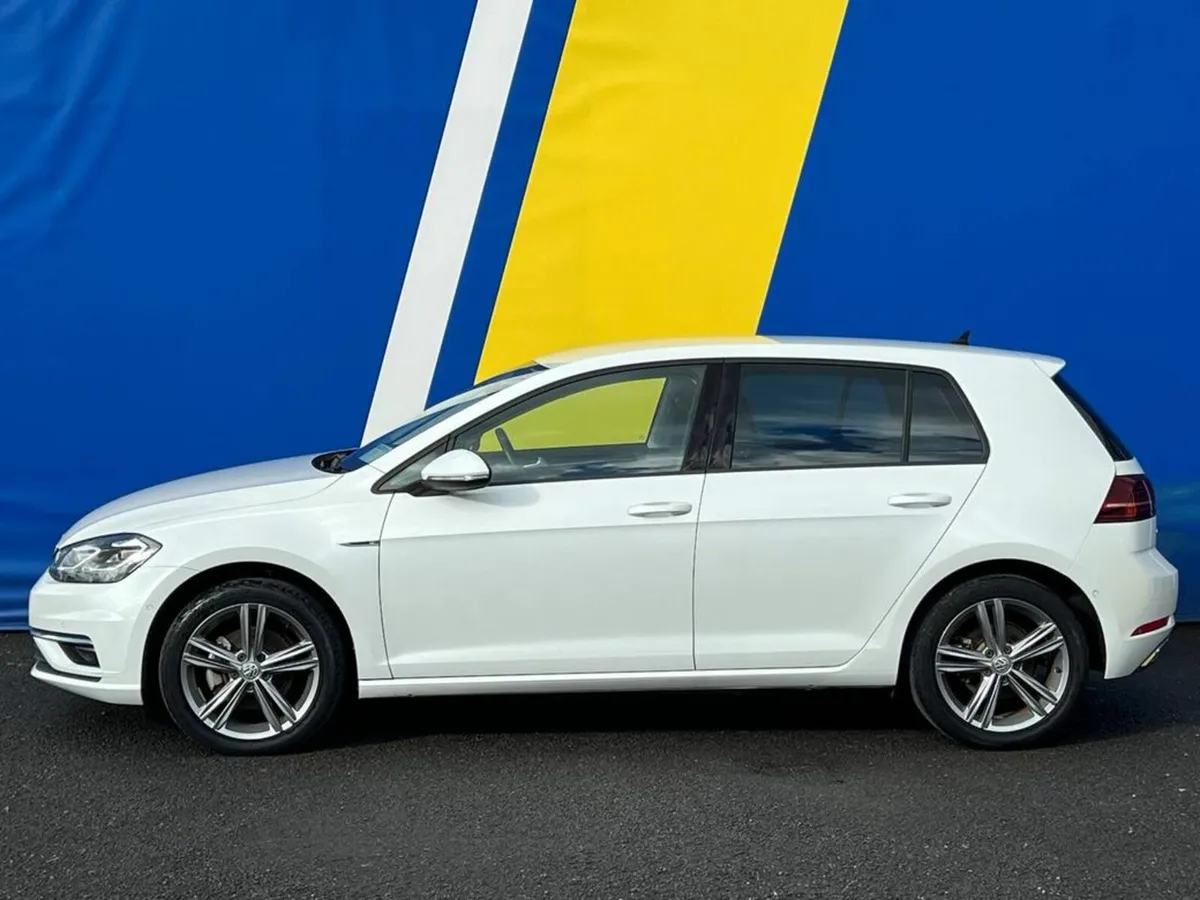 Volkswagen Golf HIGHLINE 1.4 TSI AUTO // LEATHER H - Image 3