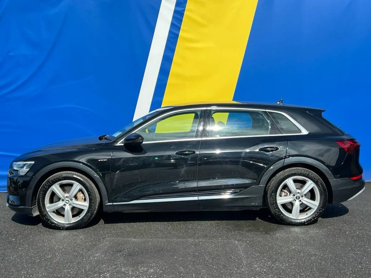 Audi e-tron 55 QUATTRO AUTO // LEATHER POWERED & H - Image 3