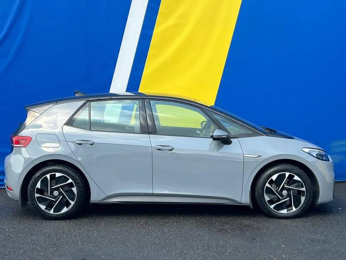 Volkswagen ID.3 PRO COMFORT 58KWH // 360 SURROUND - Image 2