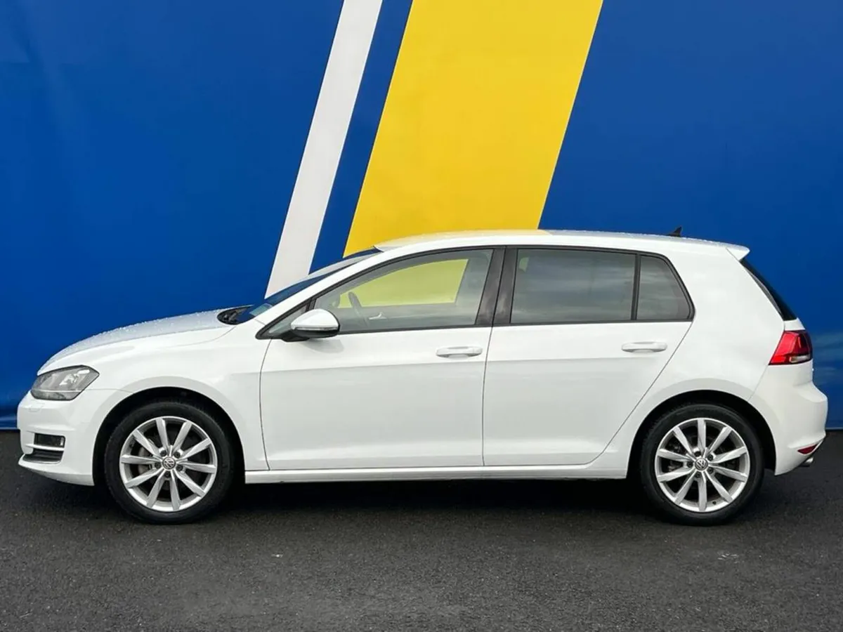 Volkswagen Golf HIGHLINE 1.4 TSI AUTO // SERVICE H - Image 3