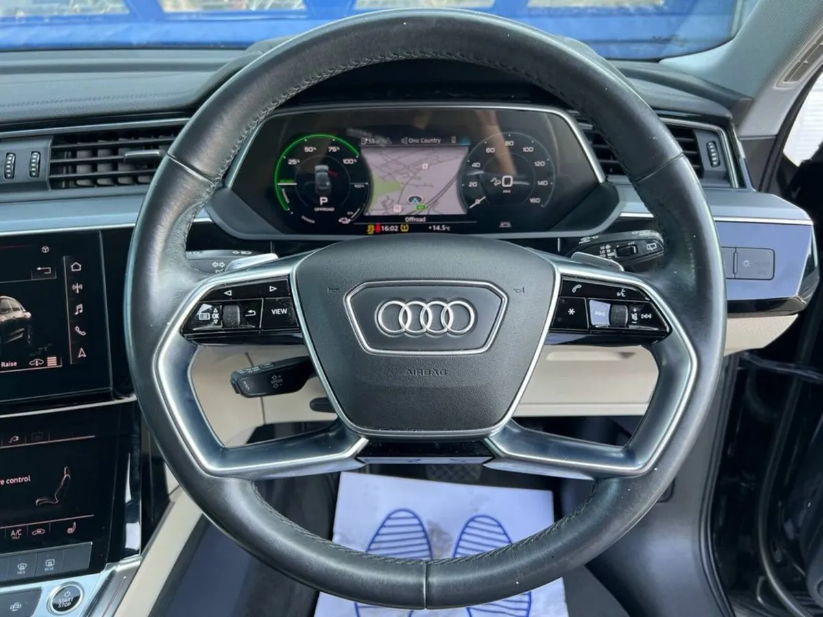 Audi e-tron 50 QUATTRO // ADAPTIVE AIR SUSPENSION - Image 4