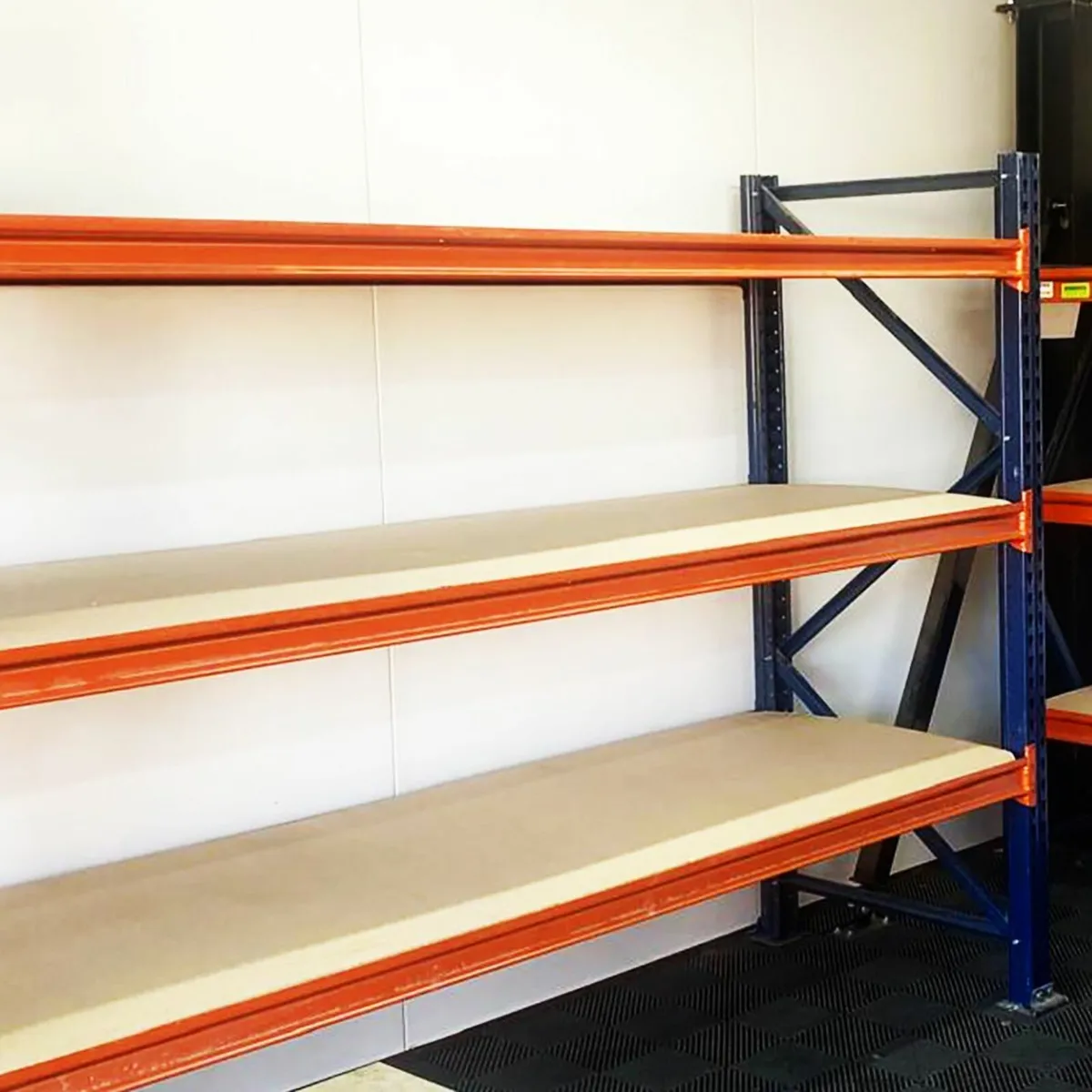 Used Garage Shelving (ref:LS023) - Image 4