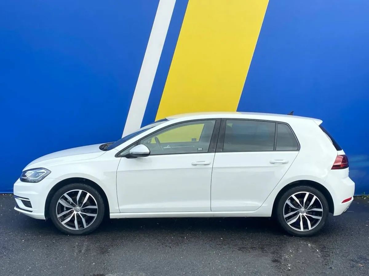 Volkswagen Golf HIGHLINE TECH EDITION 1.4 TSI AUTO - Image 3