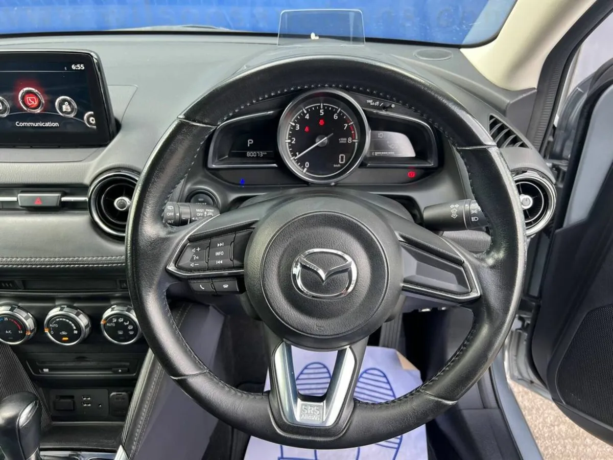 Mazda Demio SKYACTIV 1.3 AUTO // HEADS-UP DISPLAY - Image 4