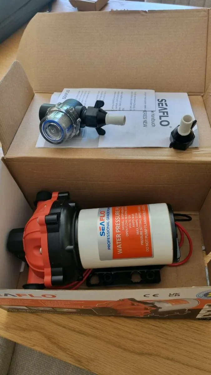 Seaflo12v Automatic Water Pump - Image 1