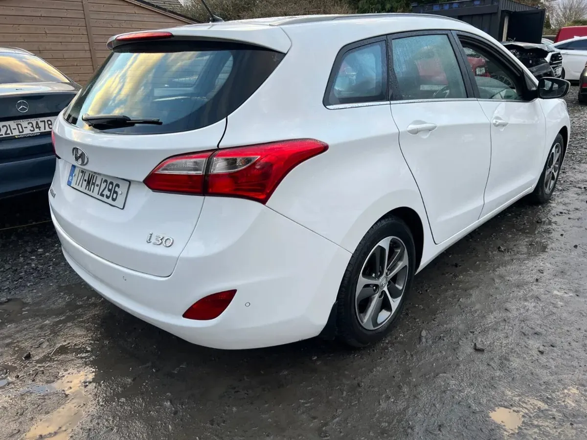 2017 Hyundai I30 1.6 Diesel Drive Away - Image 3