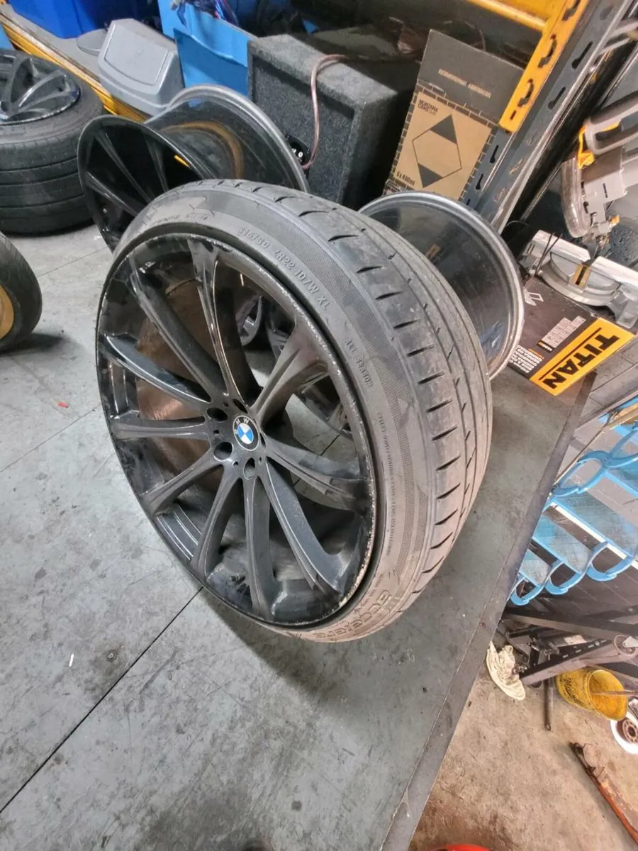 22" inch Bmw X5 Alloys F15 Staggered - Image 2