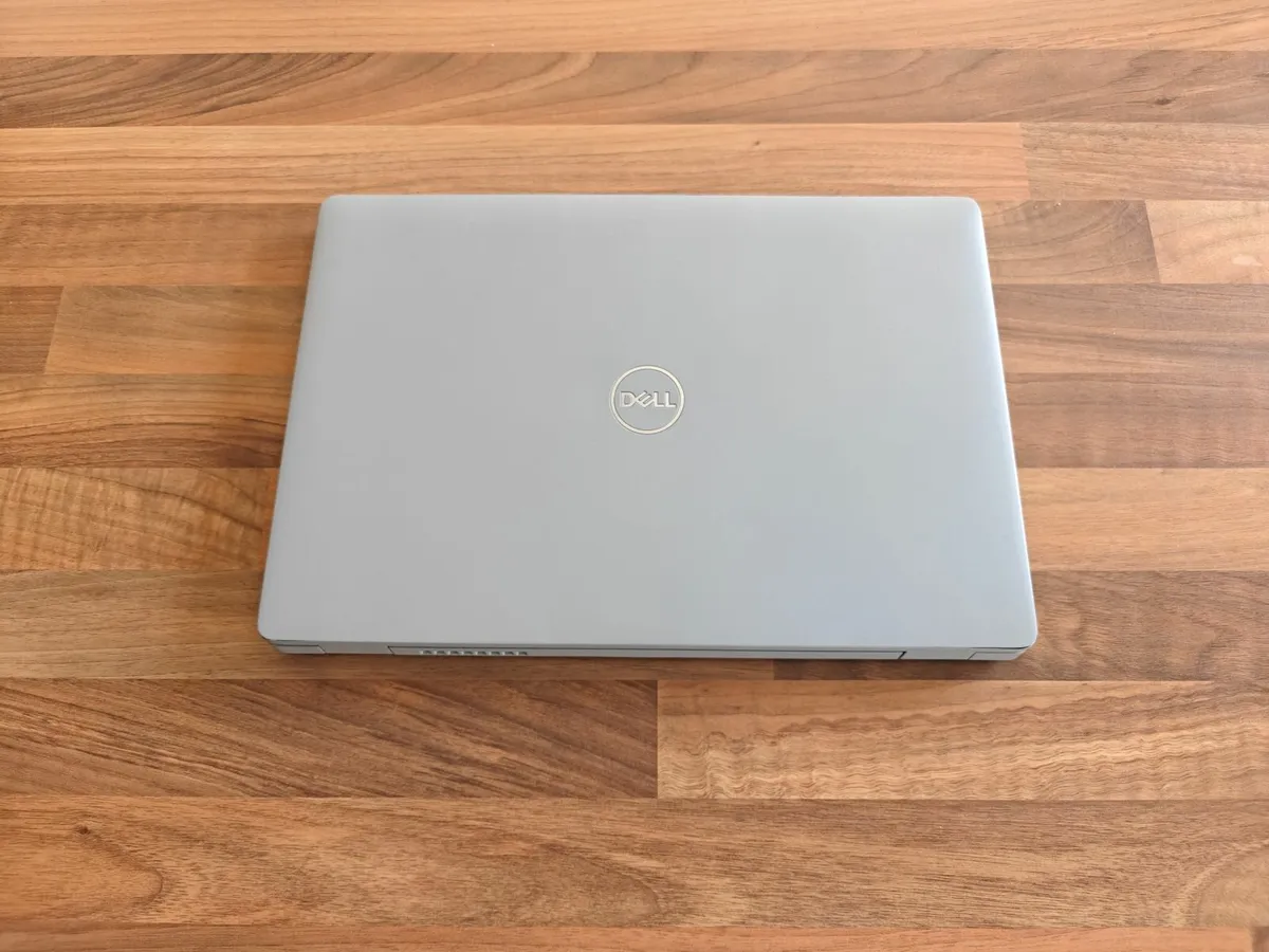 Dell Latitude 5310 | i5 | 16GB | 256GB | 13" FHD | - Image 1