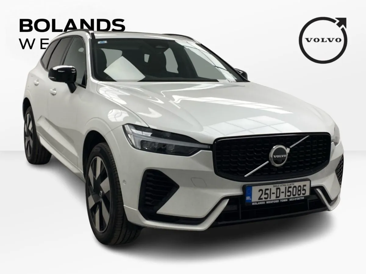 Volvo XC60 T6 AWD Phev Plus Dark - Image 1