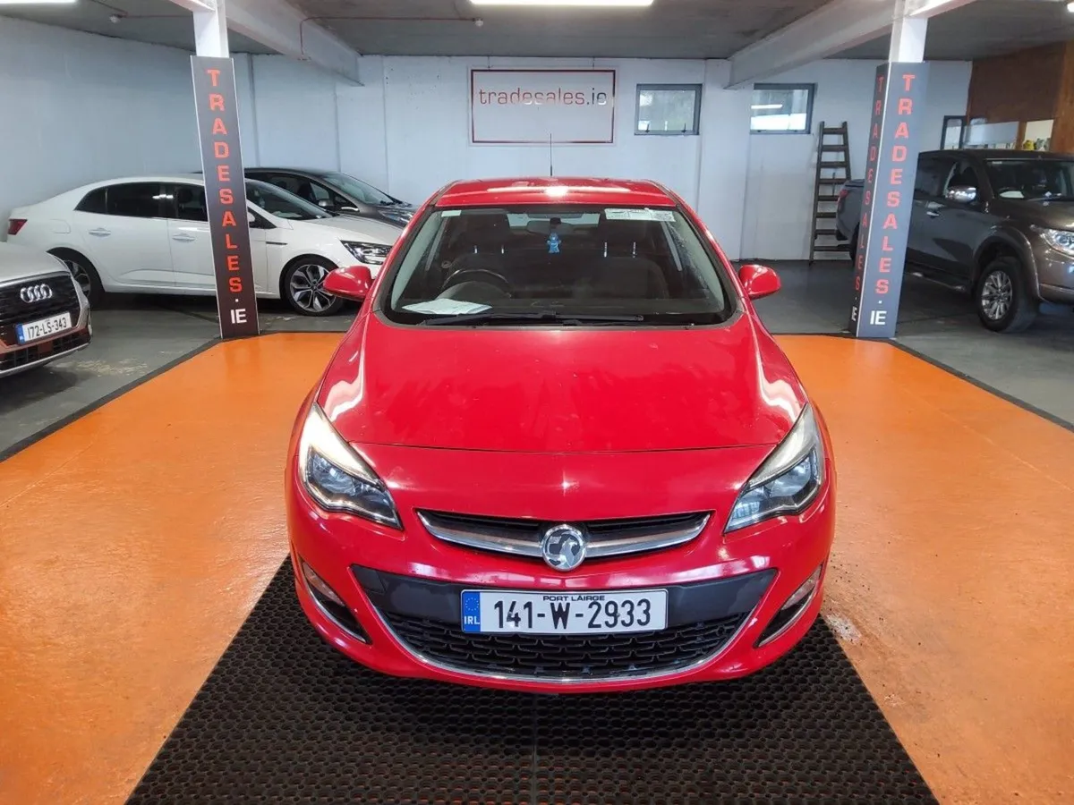 Vauxhall Astra Astra 1.4 SRI Turbo 5DR - Image 1
