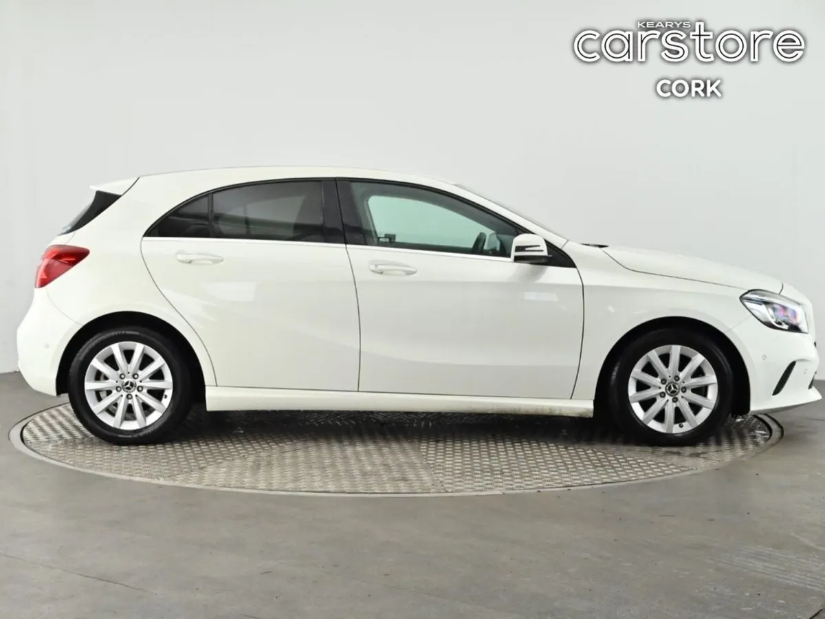 Mercedes-Benz A-Class A180 1.6 Auto - Image 2