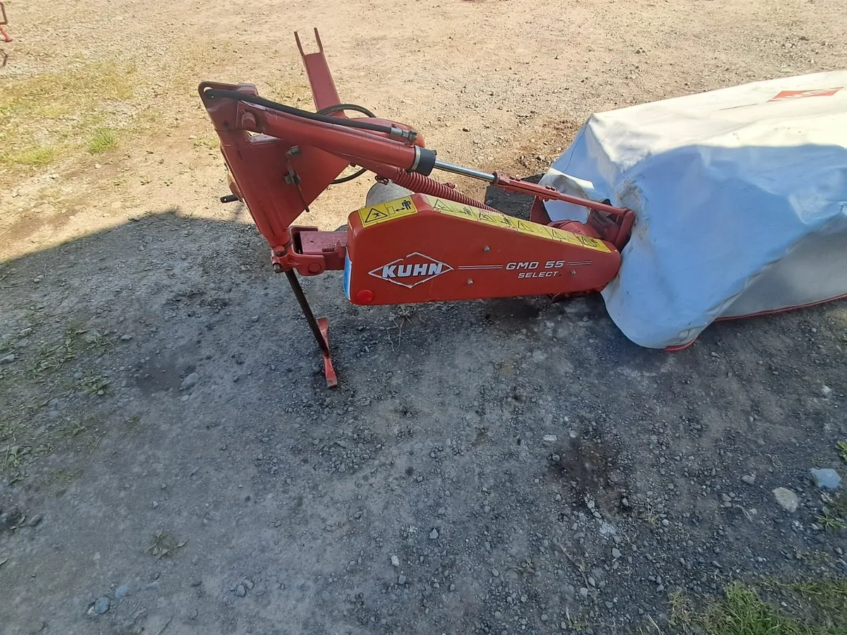 Kuhn gmd 55 disc mower - Image 3