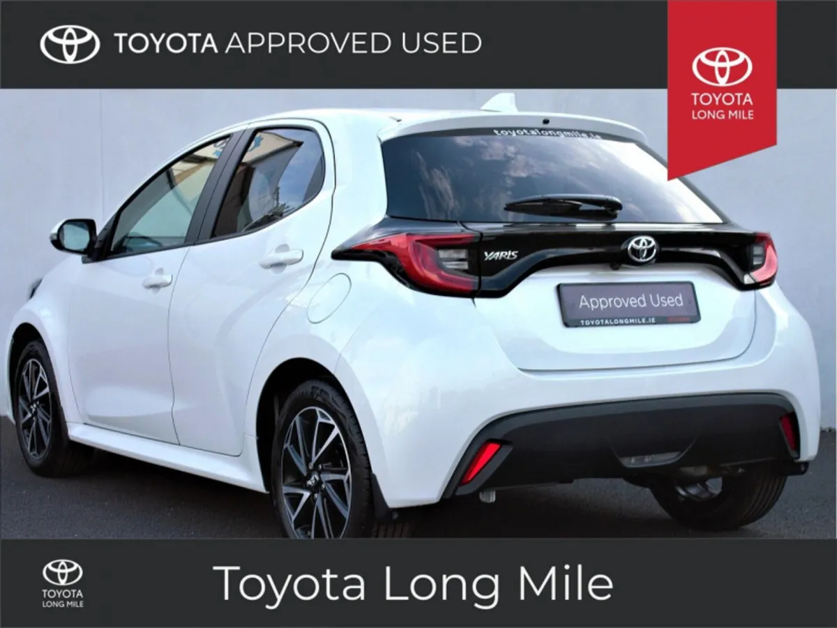 Toyota Yaris 1.5 Hybrid Luna Sport 5dr - Image 2